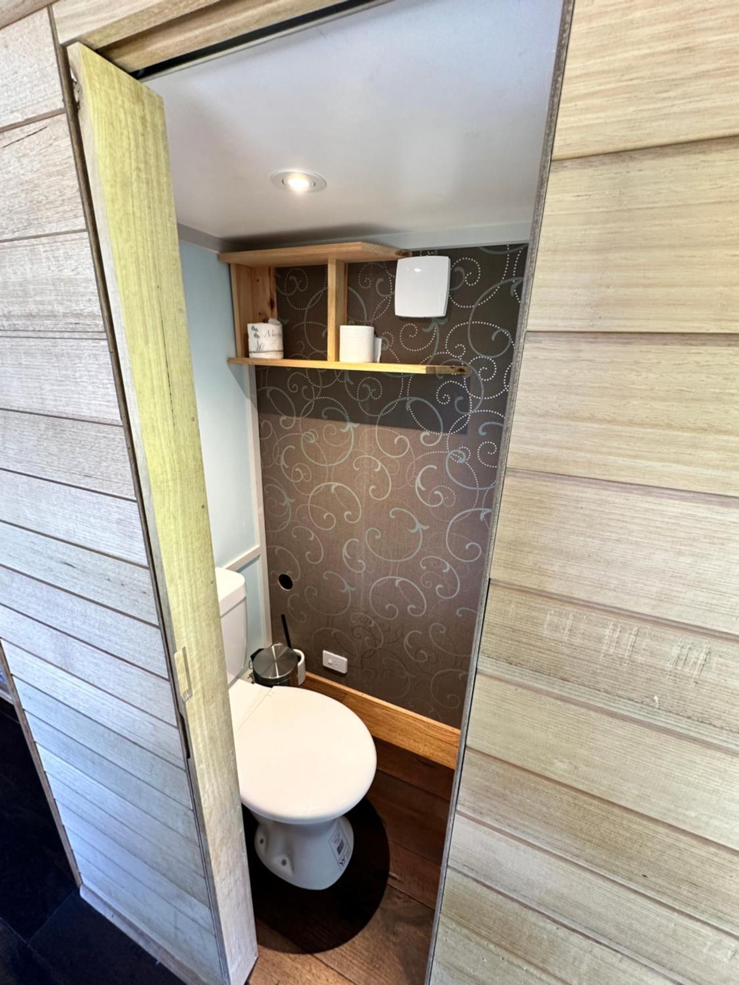 Ocean Breeze Tiny House - Ocean And Lake View Mallacoota Dış mekan fotoğraf