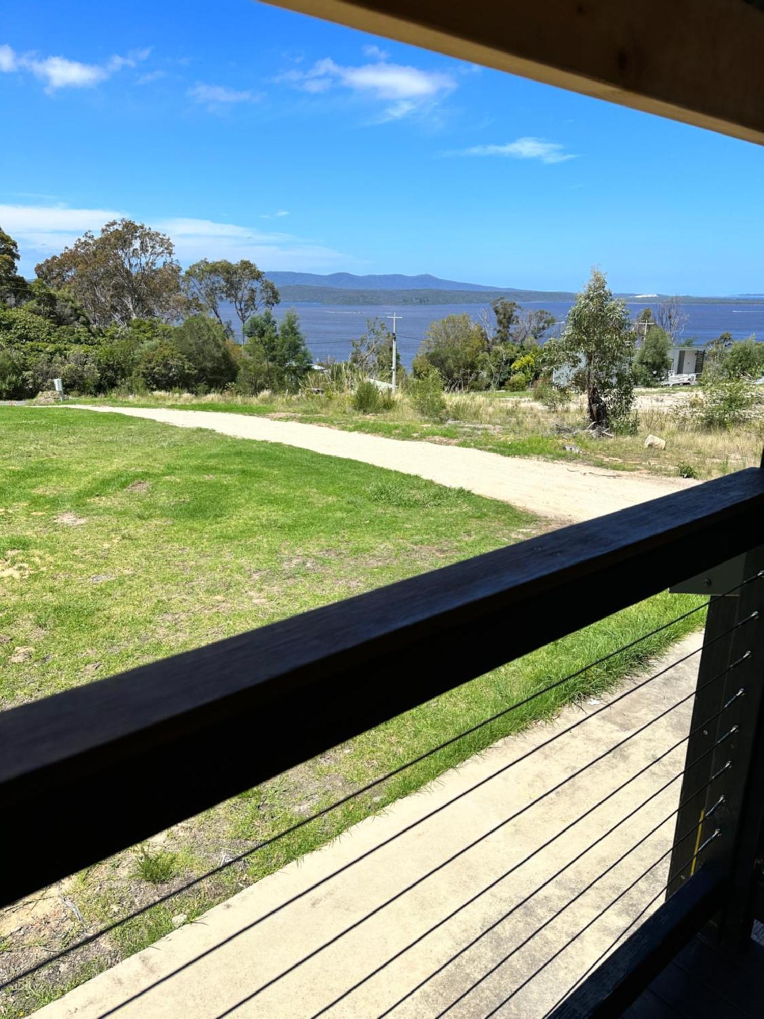 Ocean Breeze Tiny House - Ocean And Lake View Mallacoota Dış mekan fotoğraf